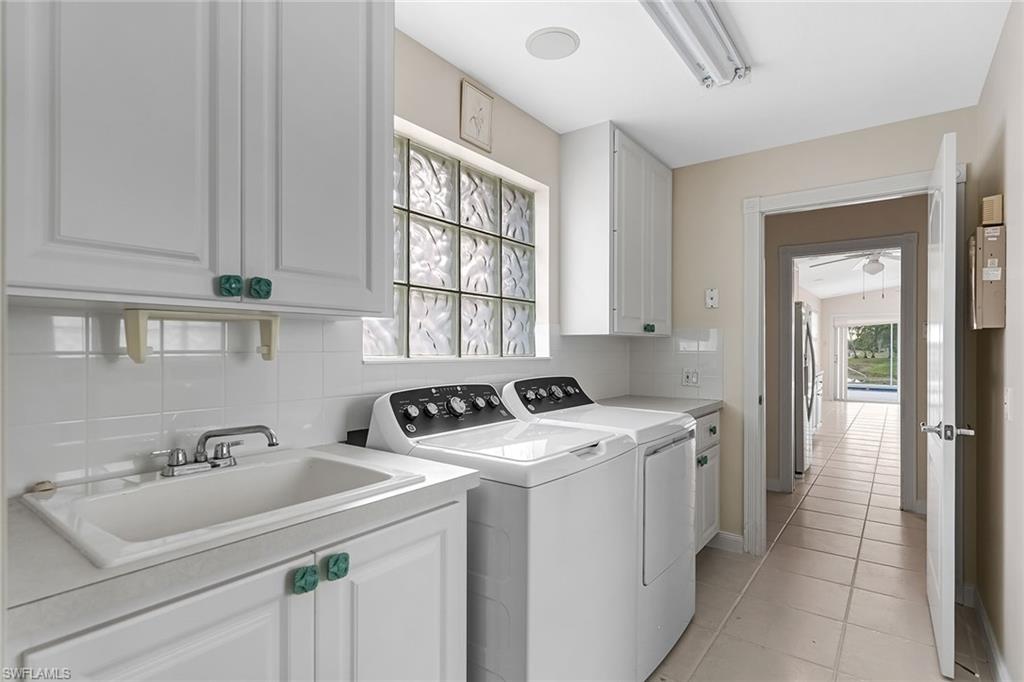 ISLAND WALK - Residential