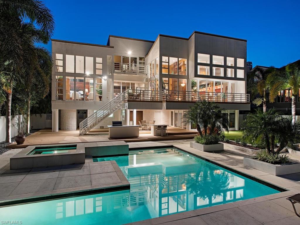 AQUALANE SHORES - Residential