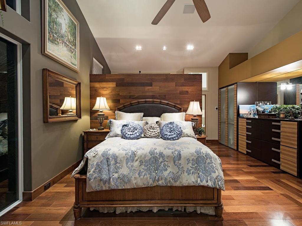 AQUALANE SHORES - Residential