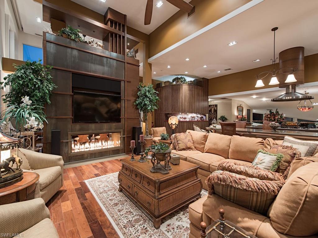 AQUALANE SHORES - Residential