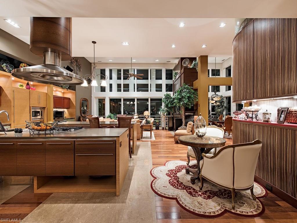 AQUALANE SHORES - Residential