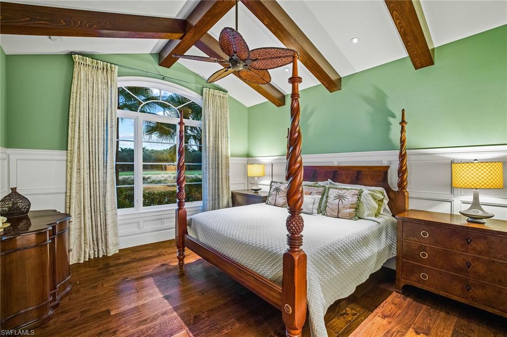 ESCADA AT TIBURON - Residential