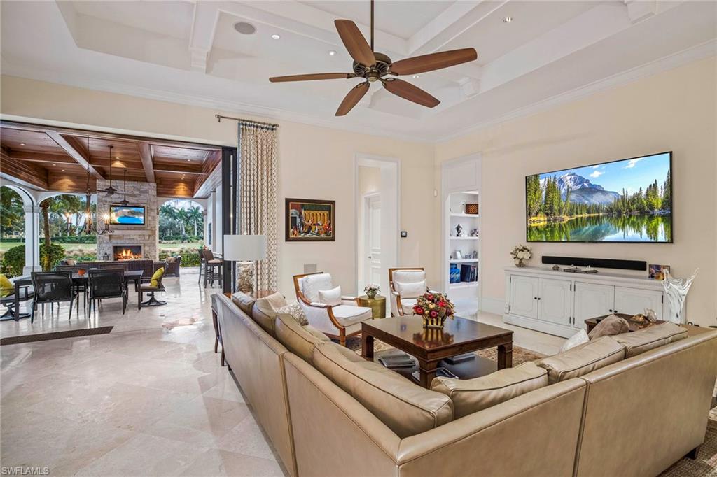 ESCADA AT TIBURON - Residential