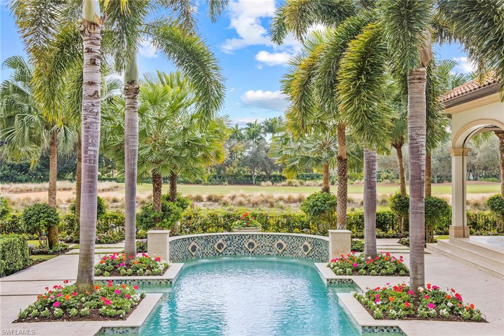 ESCADA AT TIBURON - Residential