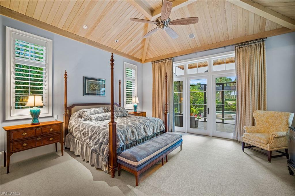 ESCADA AT TIBURON - Residential