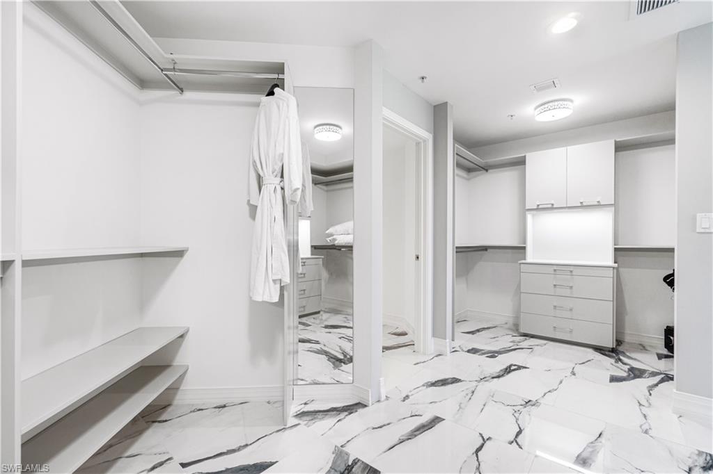 PELICAN ISLE - Residential