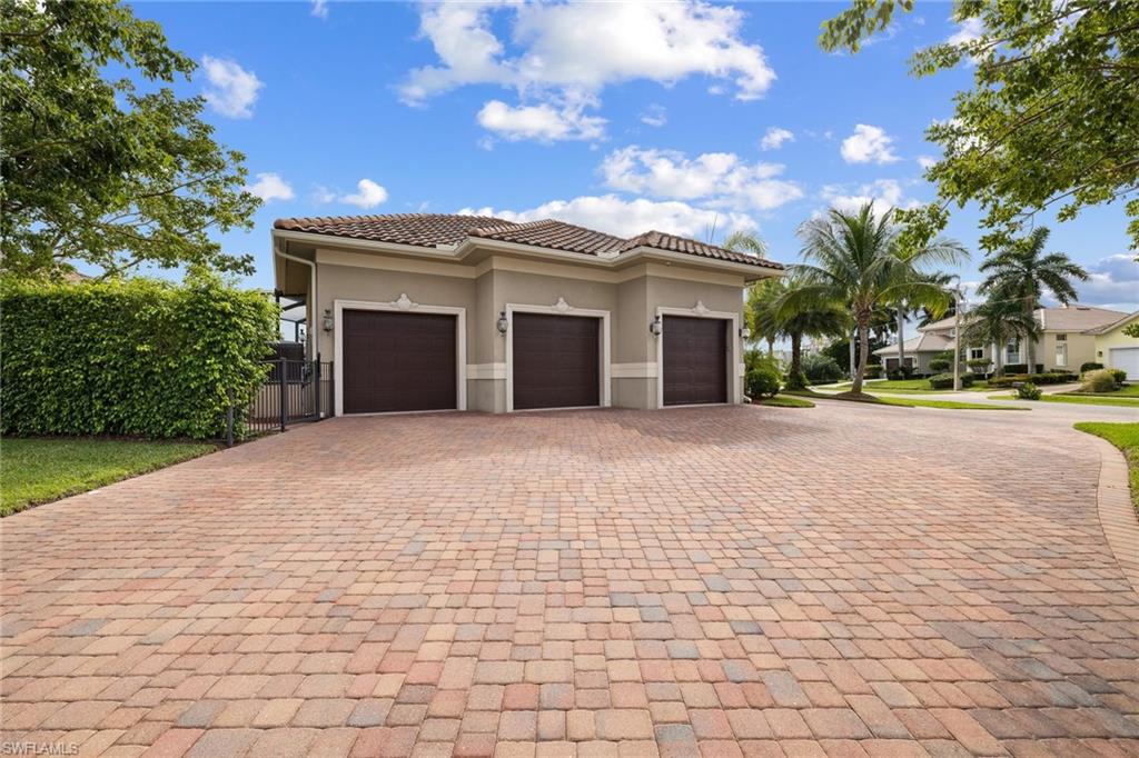 MARCO ISLAND - Residential