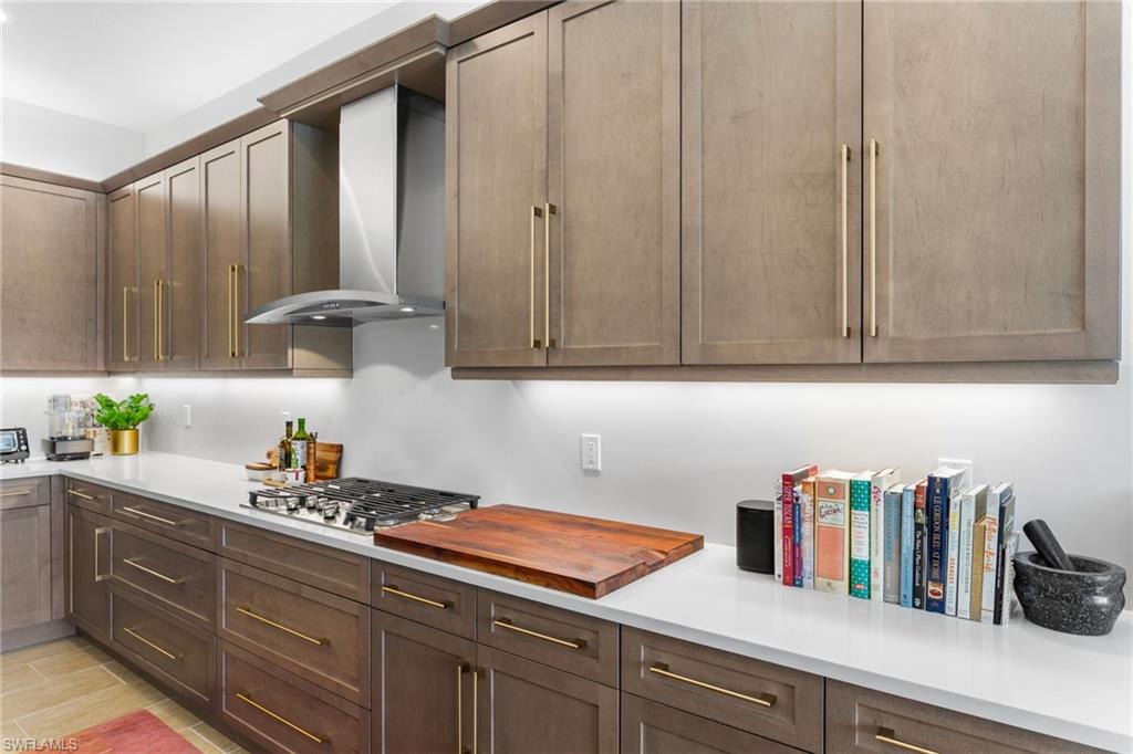 VALENCIA TRAILS - Residential