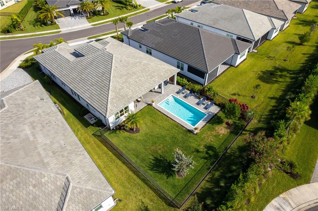 VALENCIA TRAILS - Residential