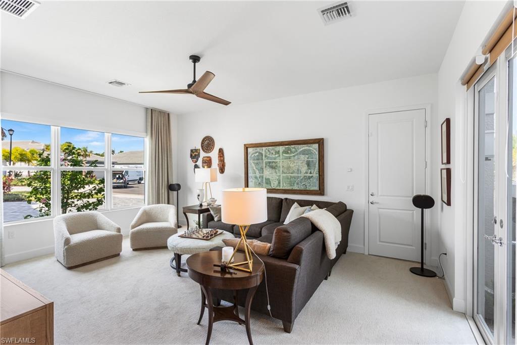 VALENCIA TRAILS - Residential