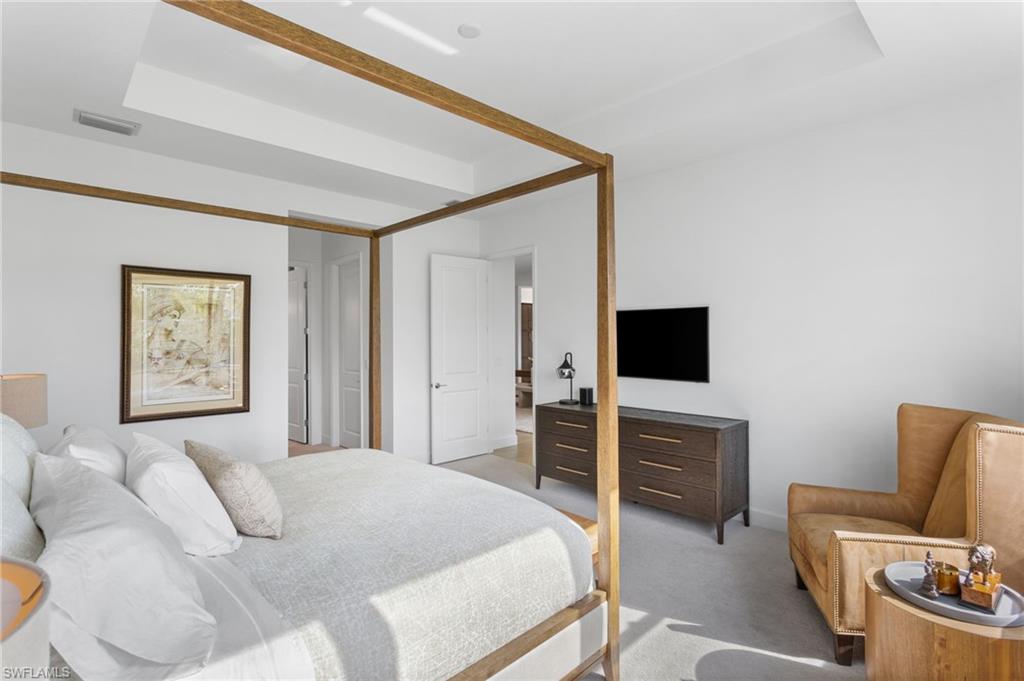 VALENCIA TRAILS - Residential