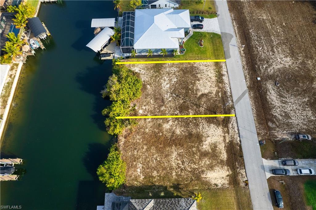 CAPE CORAL - Land