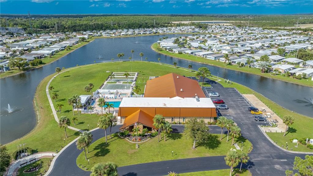 HORIZON VILLAGE - Residential