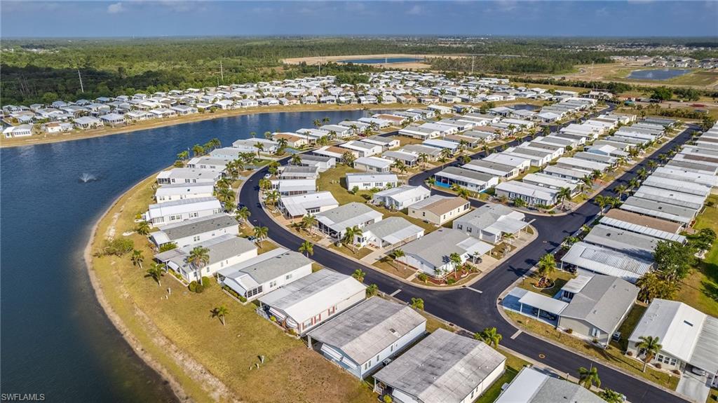 HORIZON VILLAGE - Residential