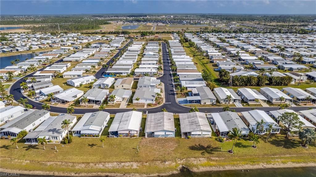 HORIZON VILLAGE - Residential