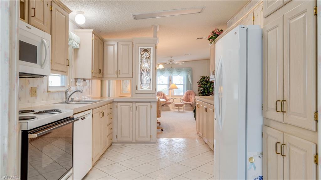 HORIZON VILLAGE - Residential