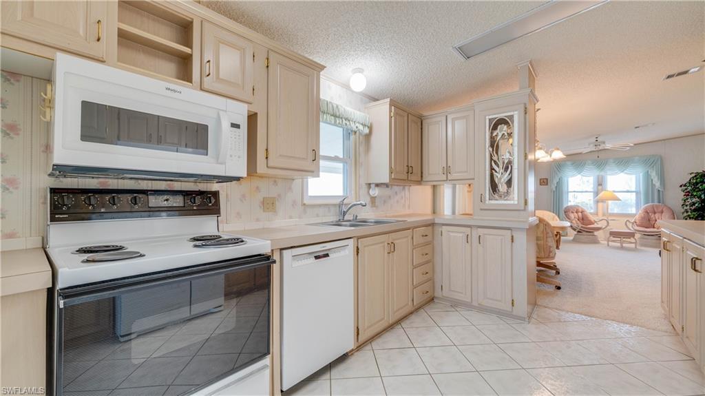 HORIZON VILLAGE - Residential