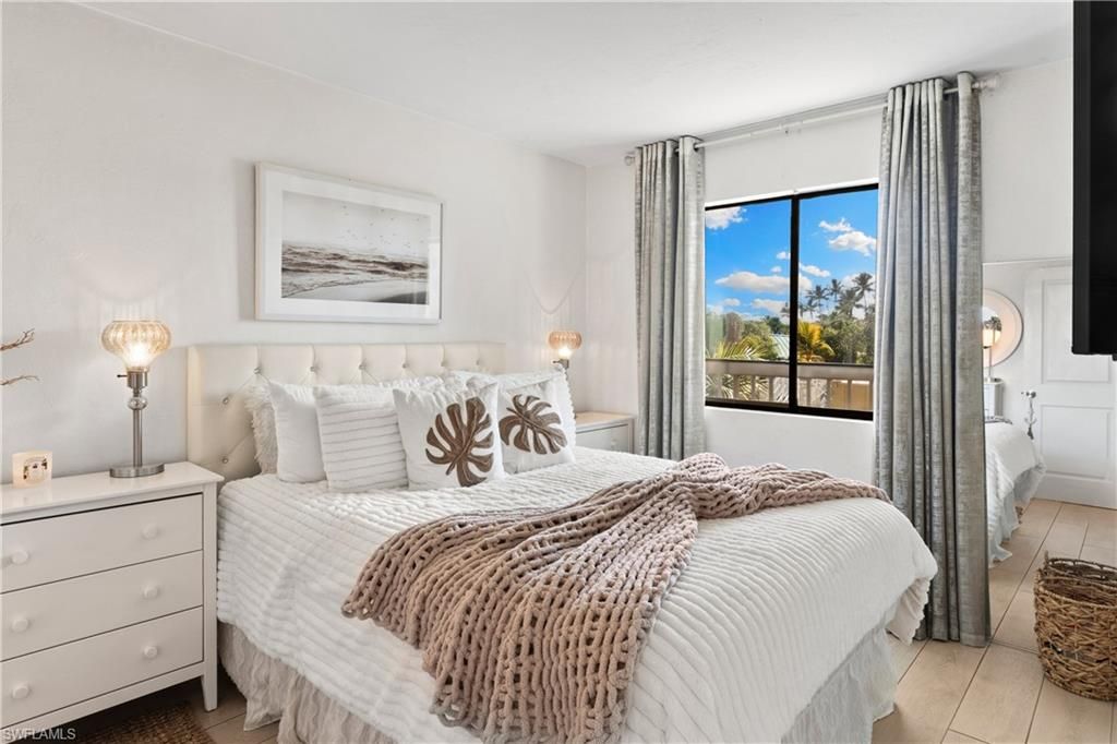 Photo of 260 Southbay DR #107, NAPLES, FL 34108 (MLS # 225082030)