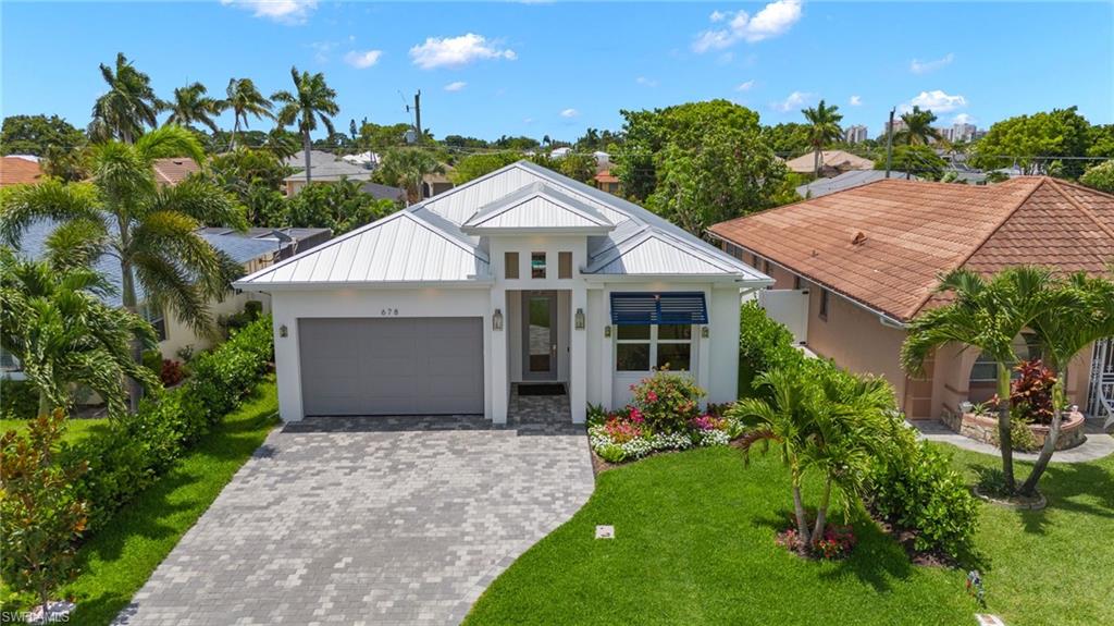 NAPLES PARK - Residential