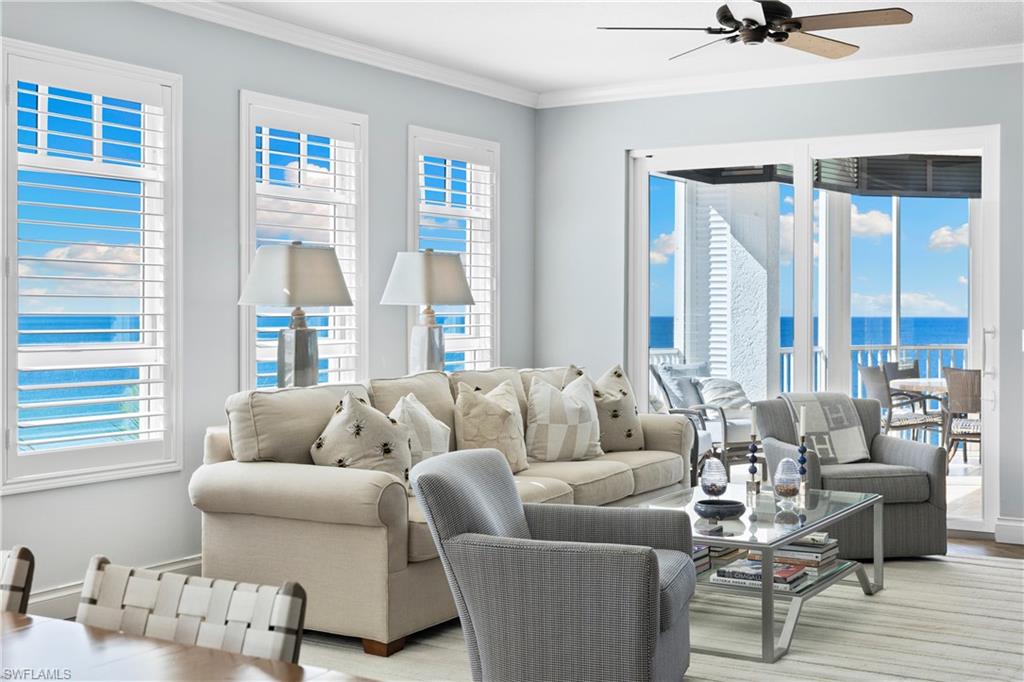 BAREFOOT BEACH CLUB - Residential