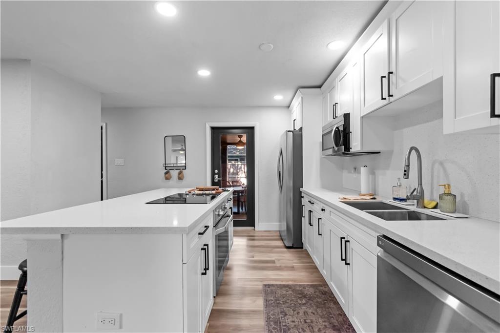 SEMINOLE ESTATES - Residential