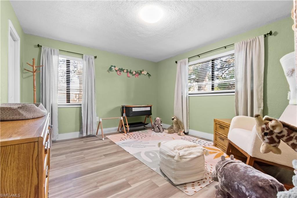 SEMINOLE ESTATES - Residential