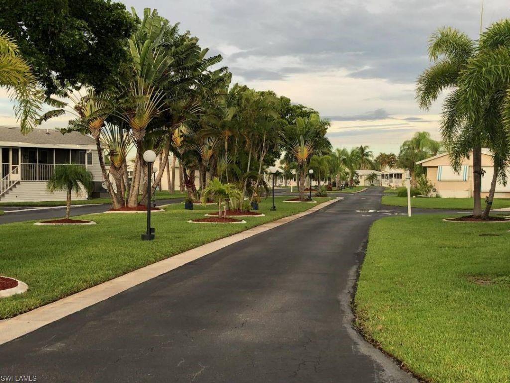 PALMETTO PALMS R V - Land