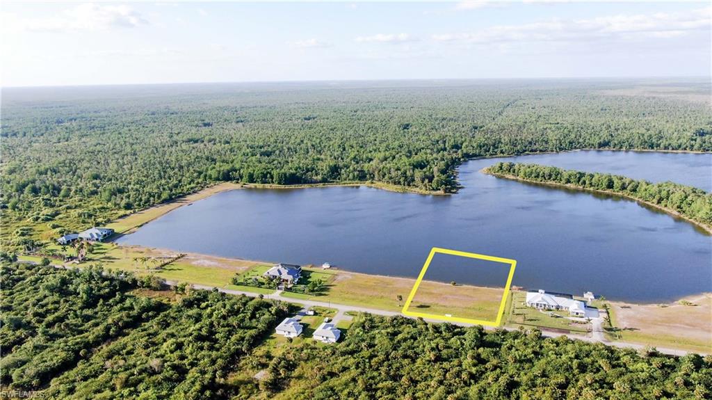 SADDLEBROOK LAKES - Land