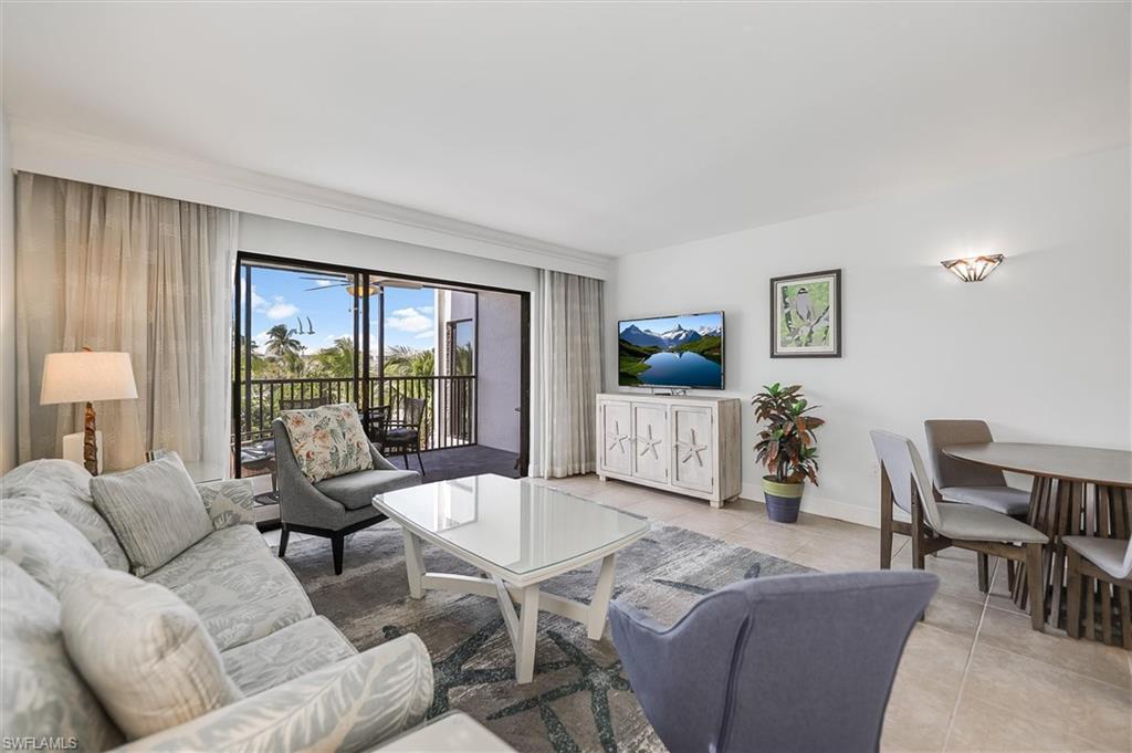 TENNIS VILLAS - Residential