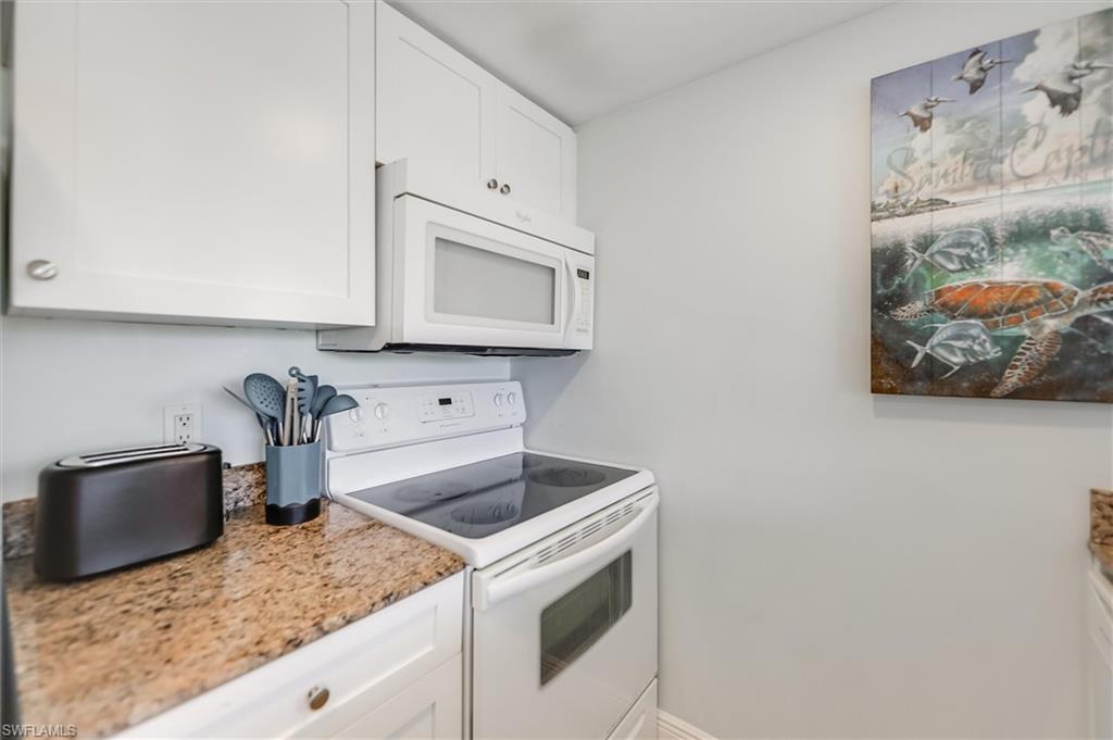 TENNIS VILLAS - Residential