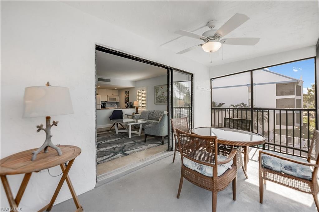 TENNIS VILLAS - Residential