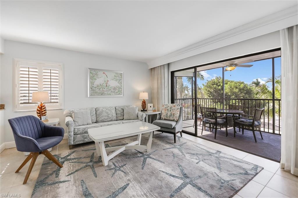 TENNIS VILLAS - Residential