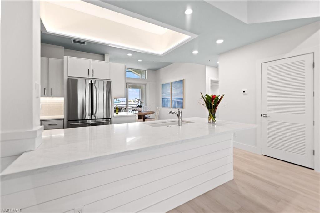 SEABREEZE - Residential