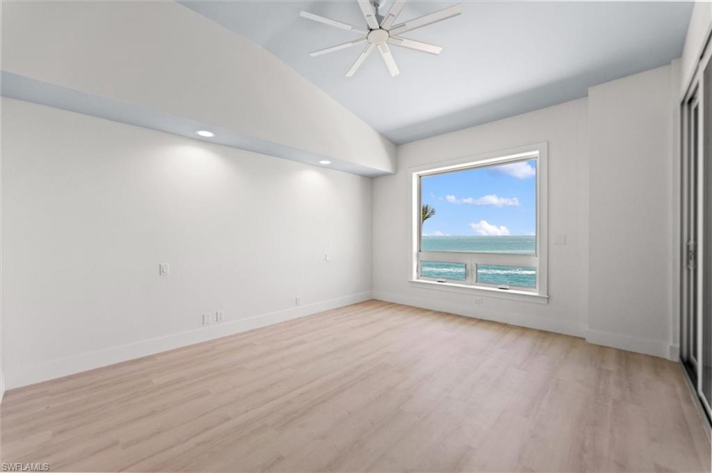 SEABREEZE - Residential