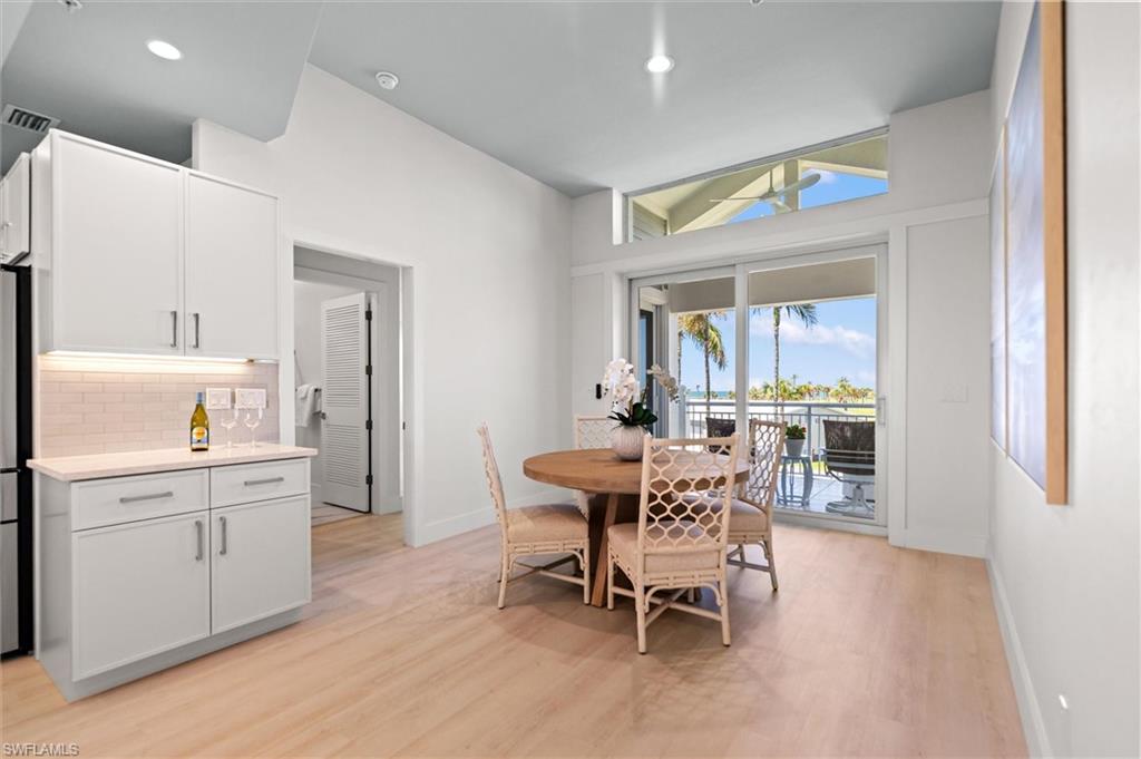 SEABREEZE - Residential