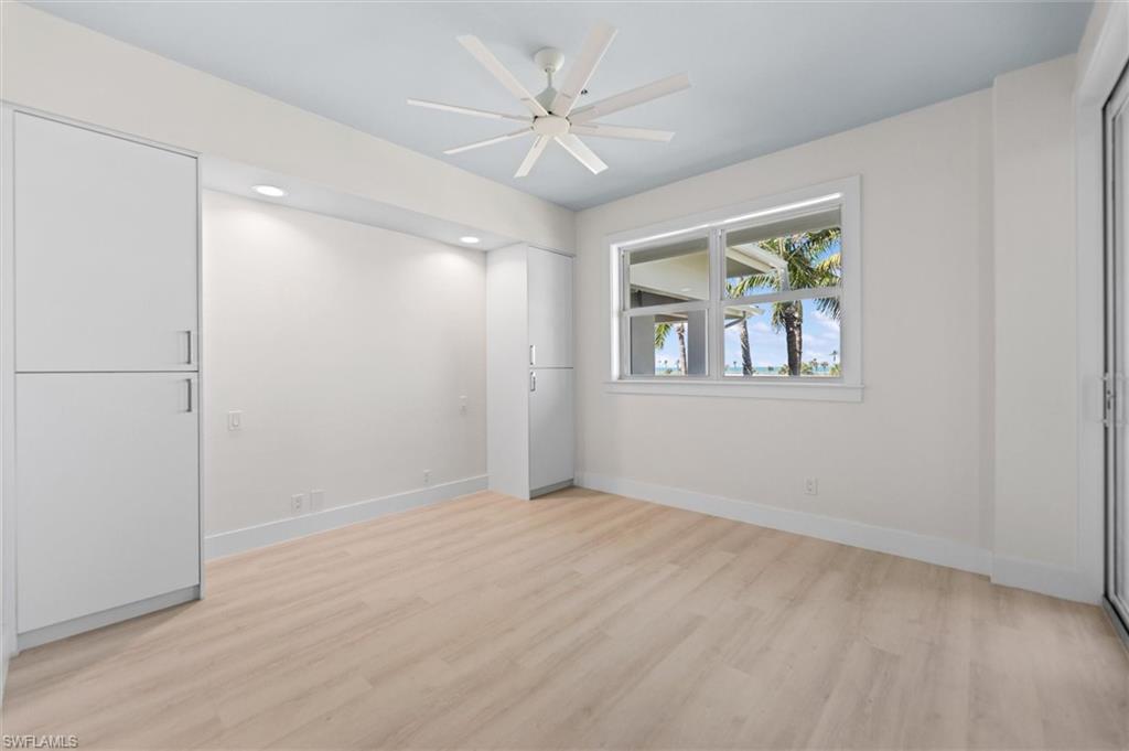 SEABREEZE - Residential