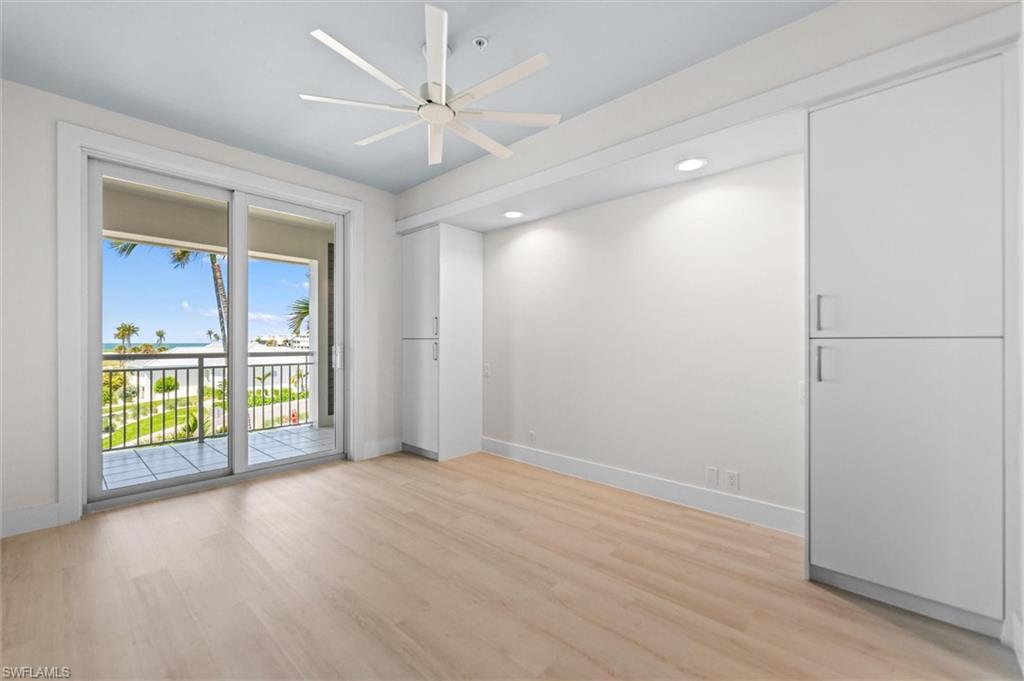 SEABREEZE - Residential