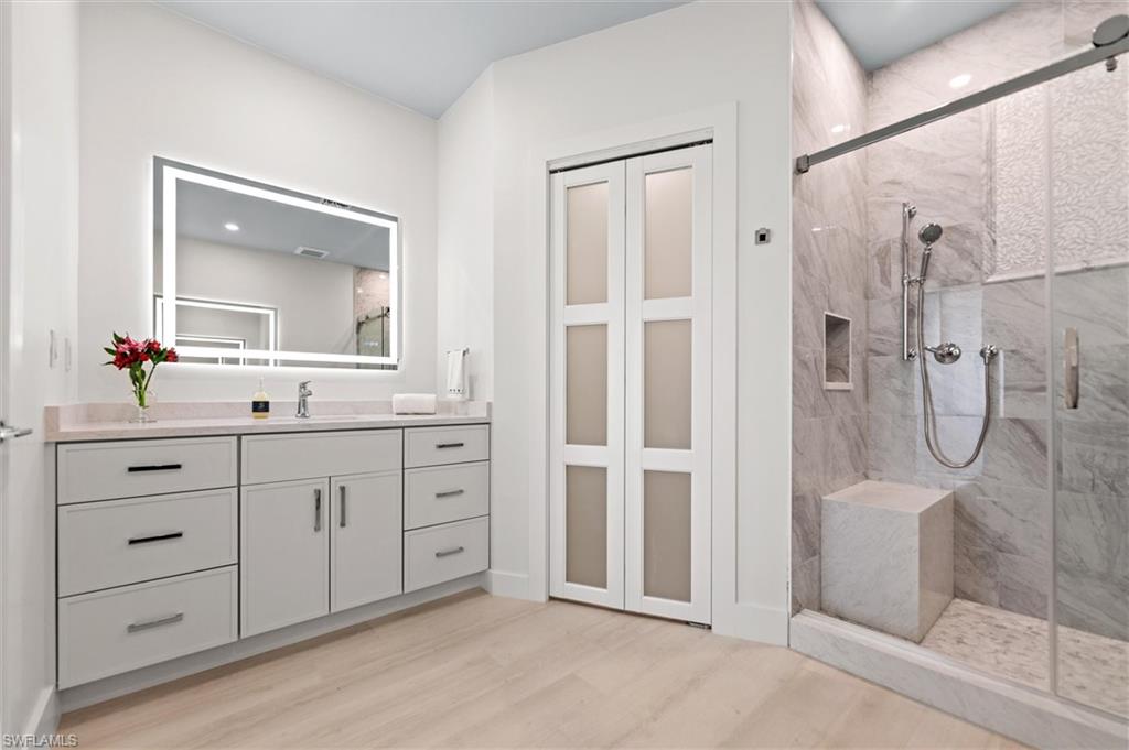 SEABREEZE - Residential