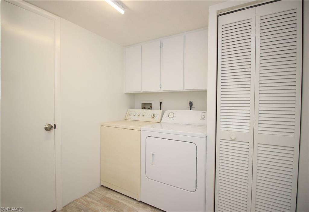 NAPLES SUNRISE - Residential