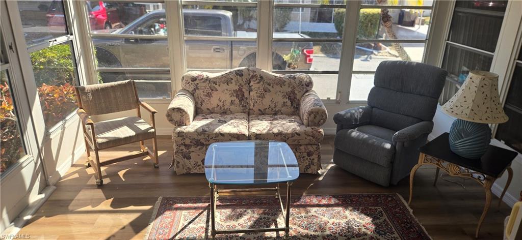 SIX LAKES COUNTRY CLUB - Residential