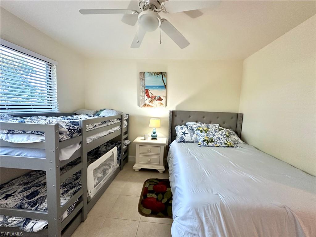 HIDDEN LAKE VILLAS - Residential Lease