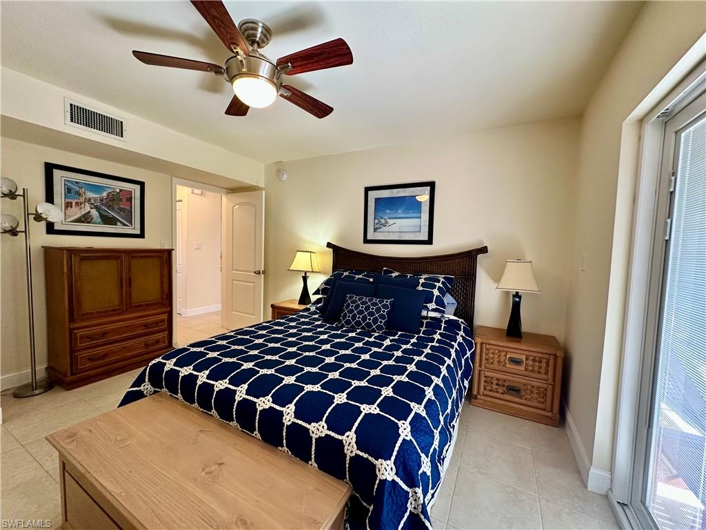 HIDDEN LAKE VILLAS - Residential Lease