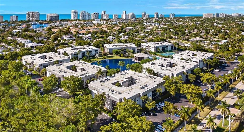 HIDDEN LAKE VILLAS - Residential Lease