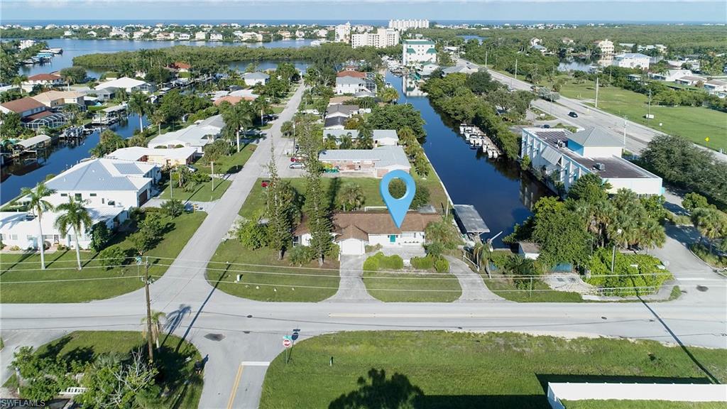 LITTLE HICKORY SHORES - Residential