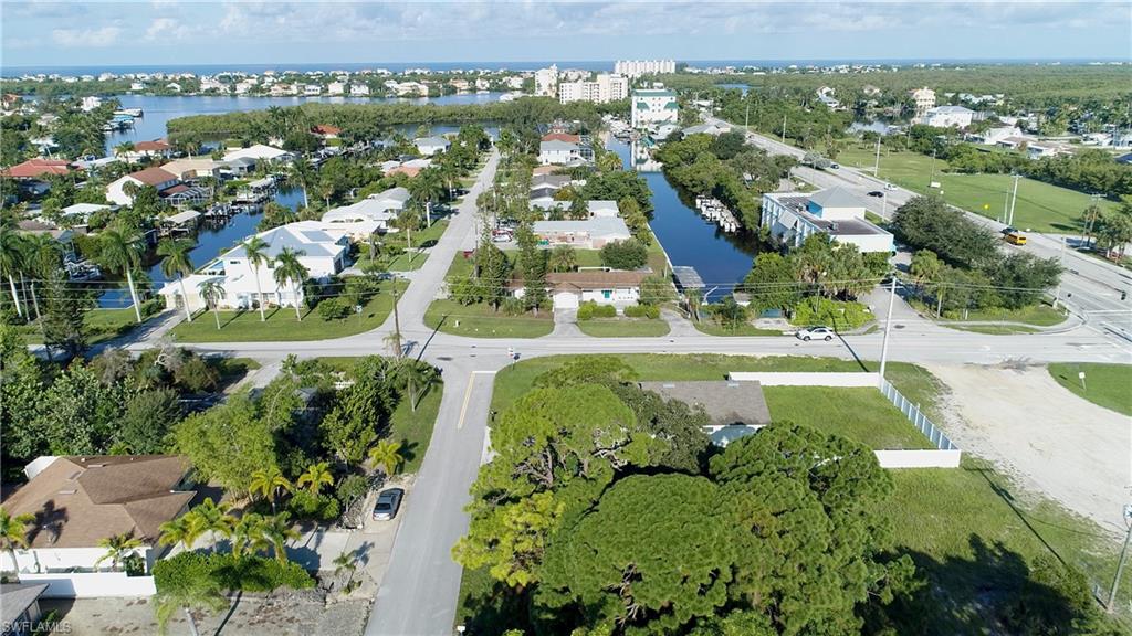 LITTLE HICKORY SHORES - Residential