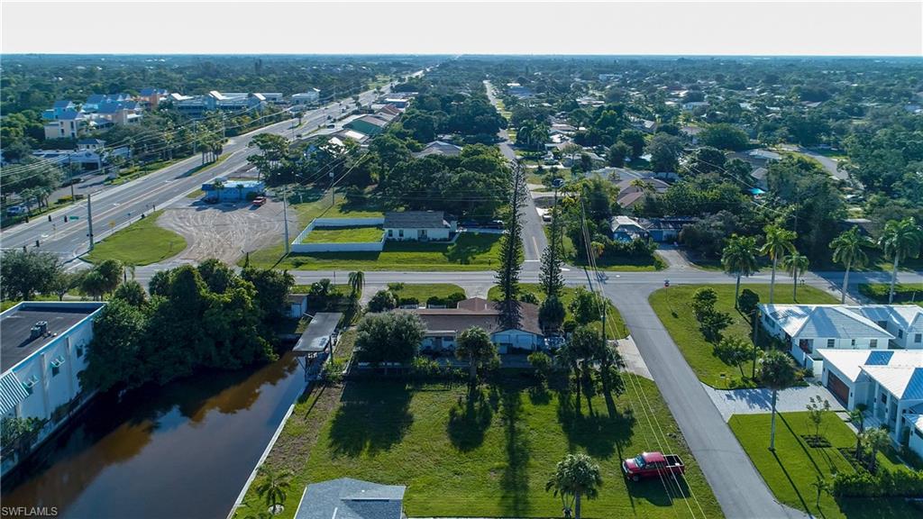 LITTLE HICKORY SHORES - Residential