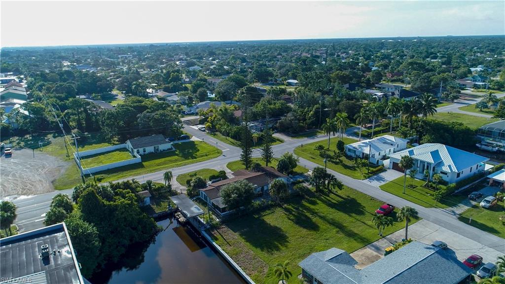 LITTLE HICKORY SHORES - Residential
