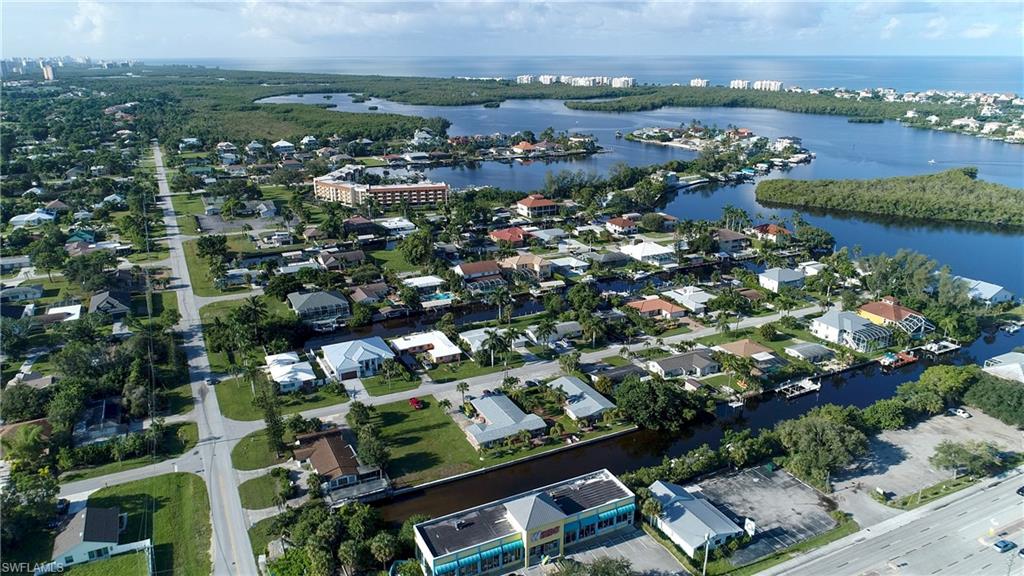 LITTLE HICKORY SHORES - Residential