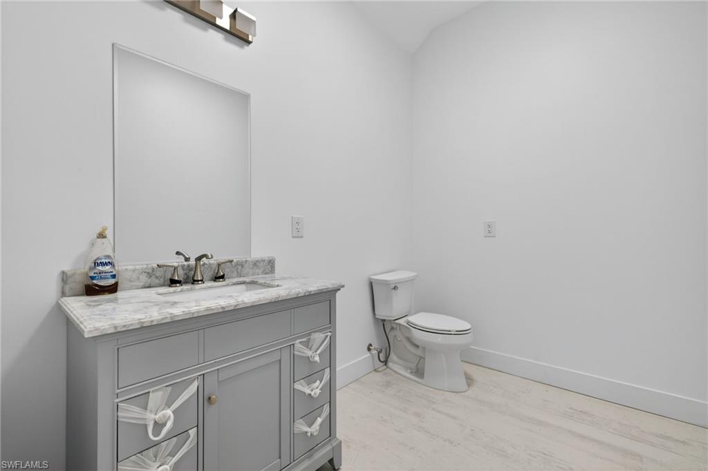 GOLDEN GATE ESTATES - Residential