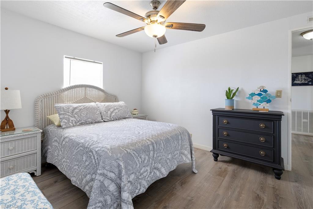 FLAGHOLE - Residential